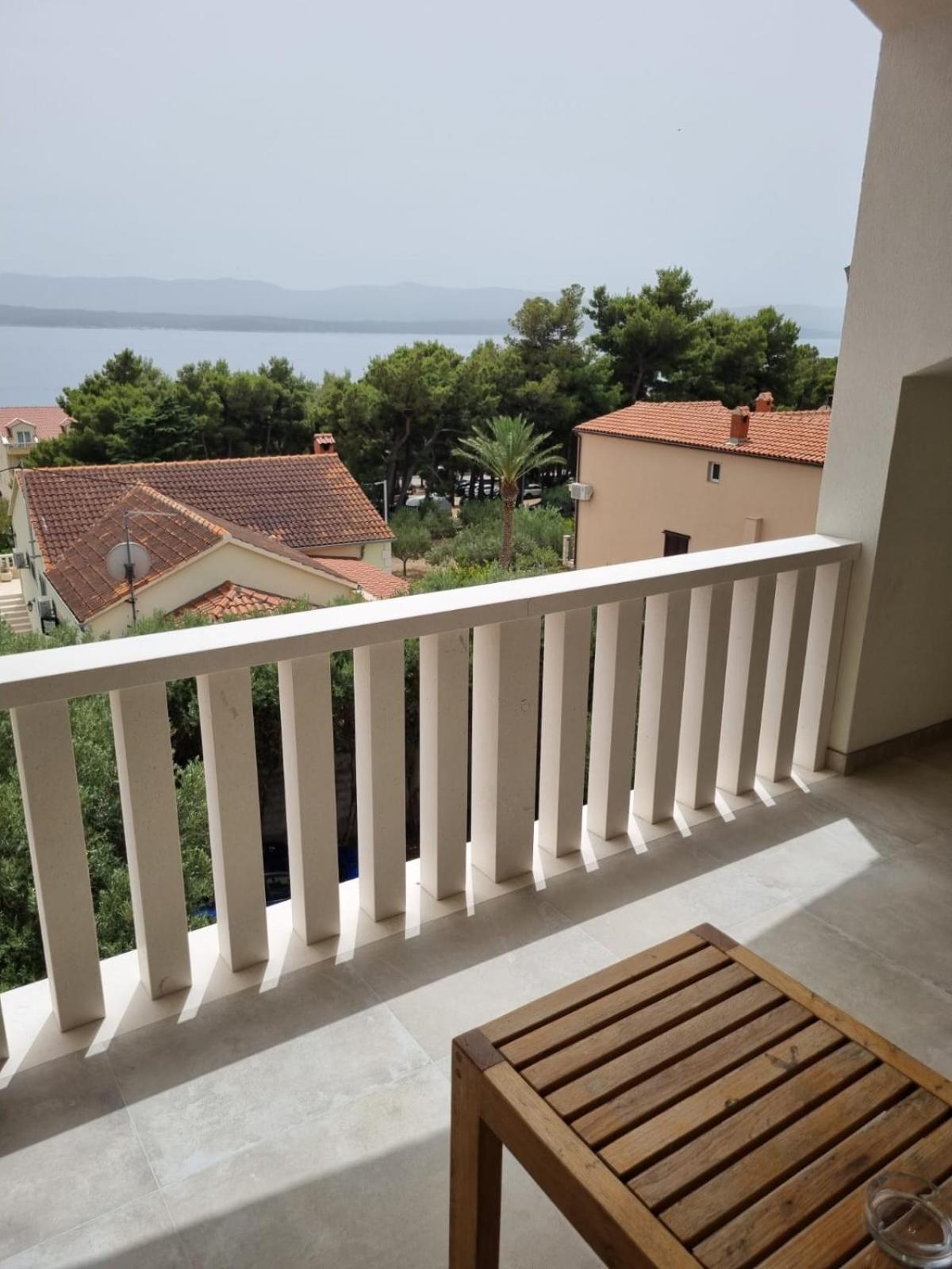 Superior Apartments Luka Бол Екстер'єр фото