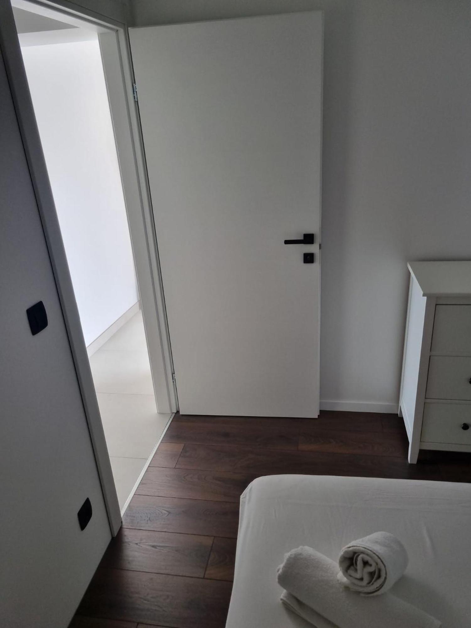 Superior Apartments Luka Бол Екстер'єр фото